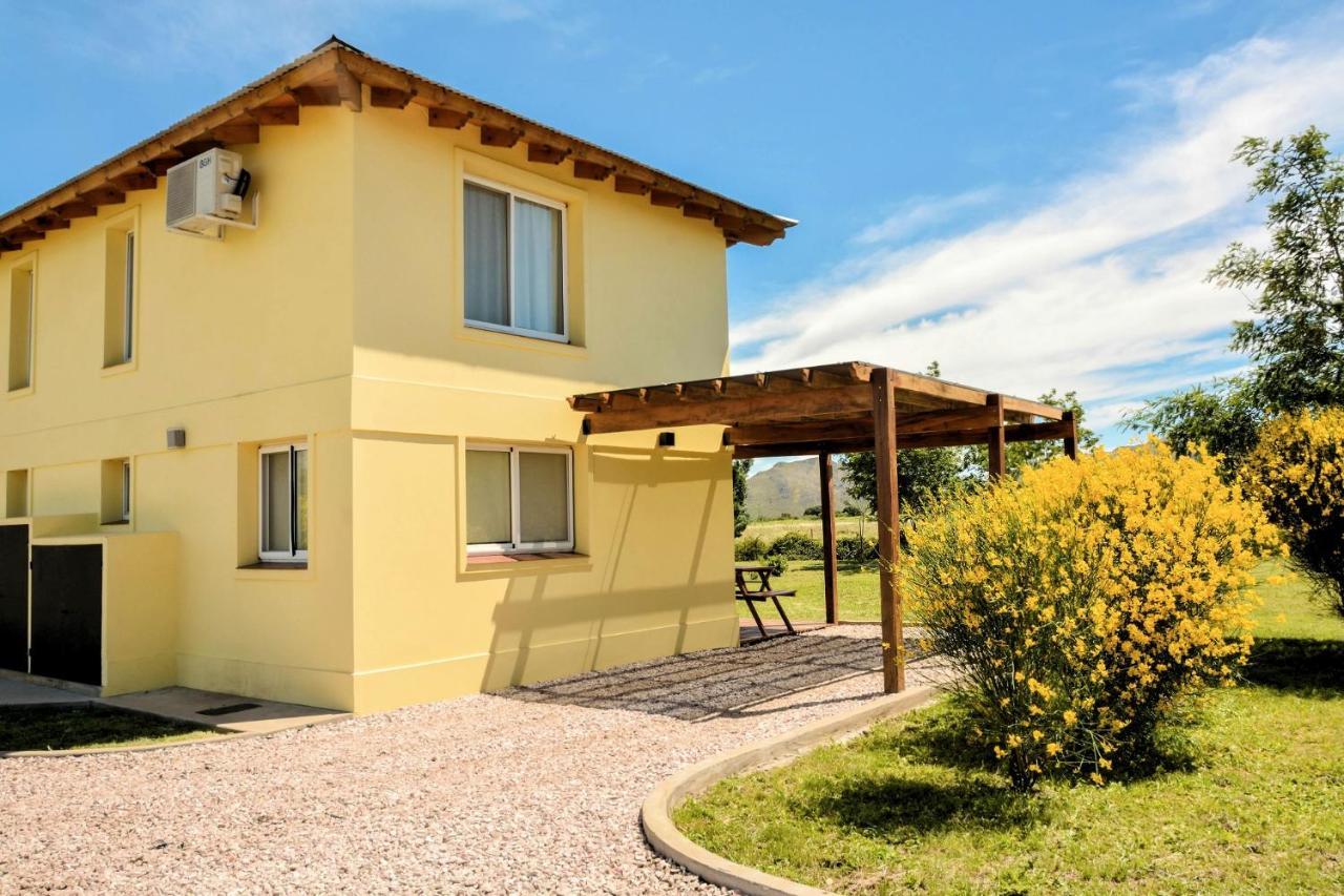 Cabanas De Las Pinturas Villa Sierra de la Ventana Bagian luar foto