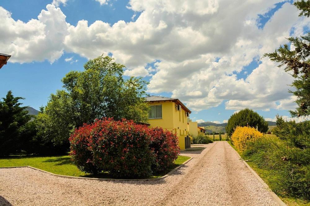 Cabanas De Las Pinturas Villa Sierra de la Ventana Bagian luar foto